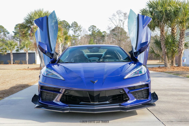 Used 2025 Chevrolet Corvette Stingray Premium Conv w/ Z51 Performance Package RWD image 24