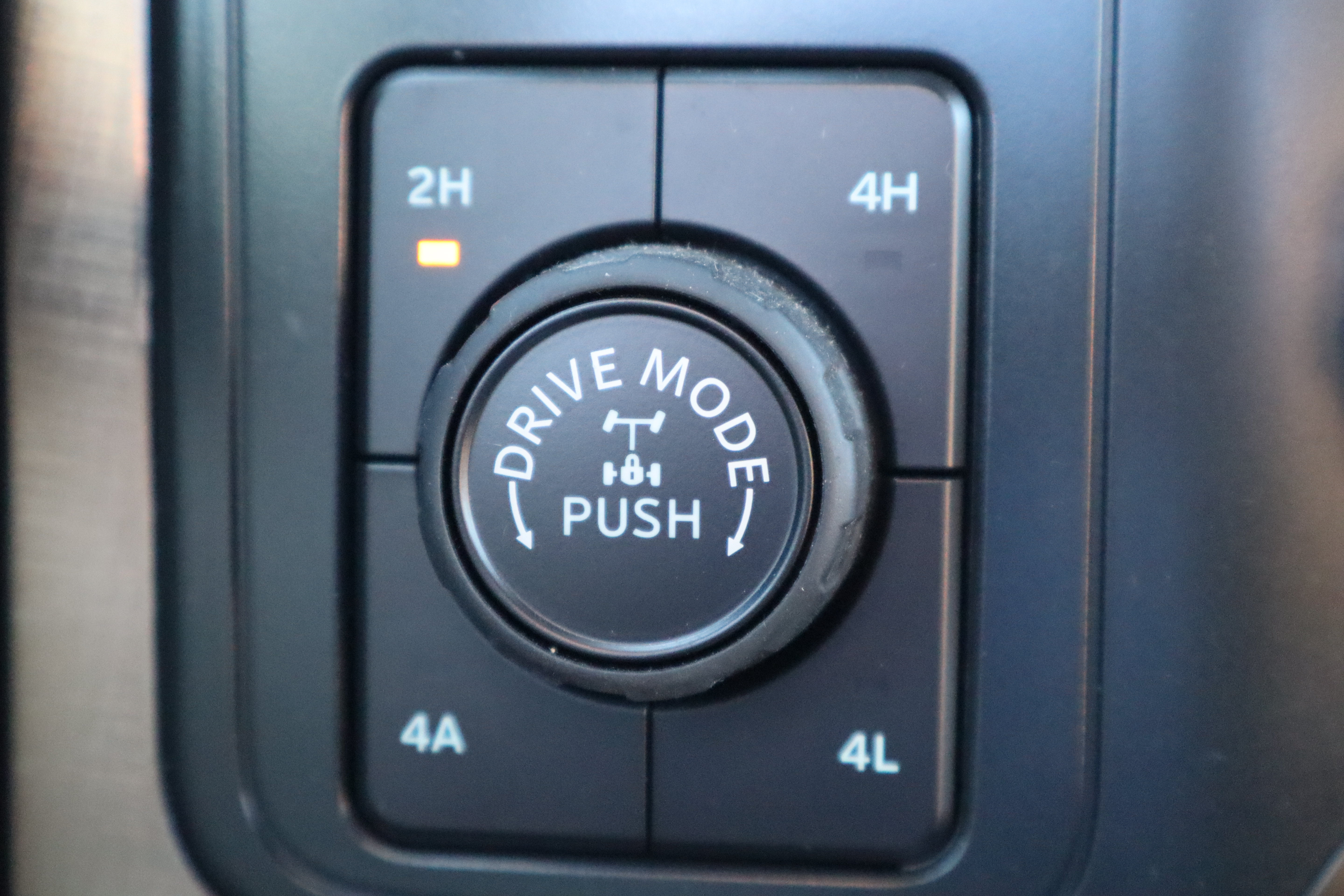 Used 2025 Ford F150 King Ranch w/ FX4 Off-Road Package AWD/4WD image 31