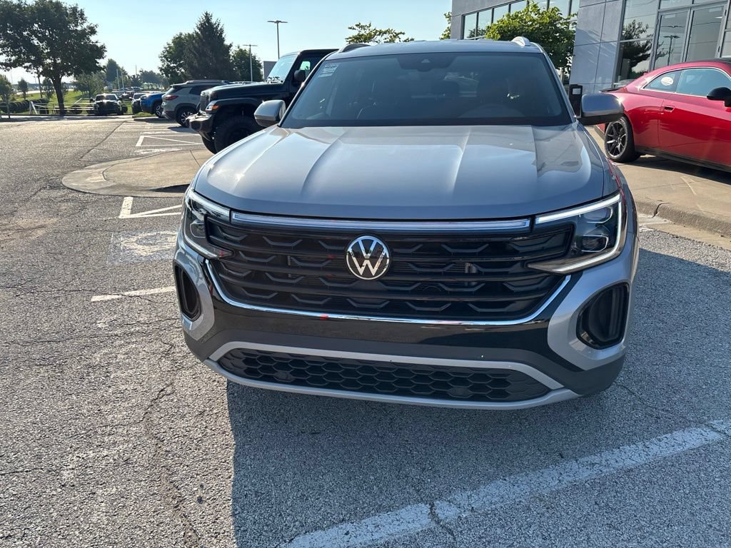 Used 2026 Volkswagen Atlas Cross Sport SE AWD/4WD image 10