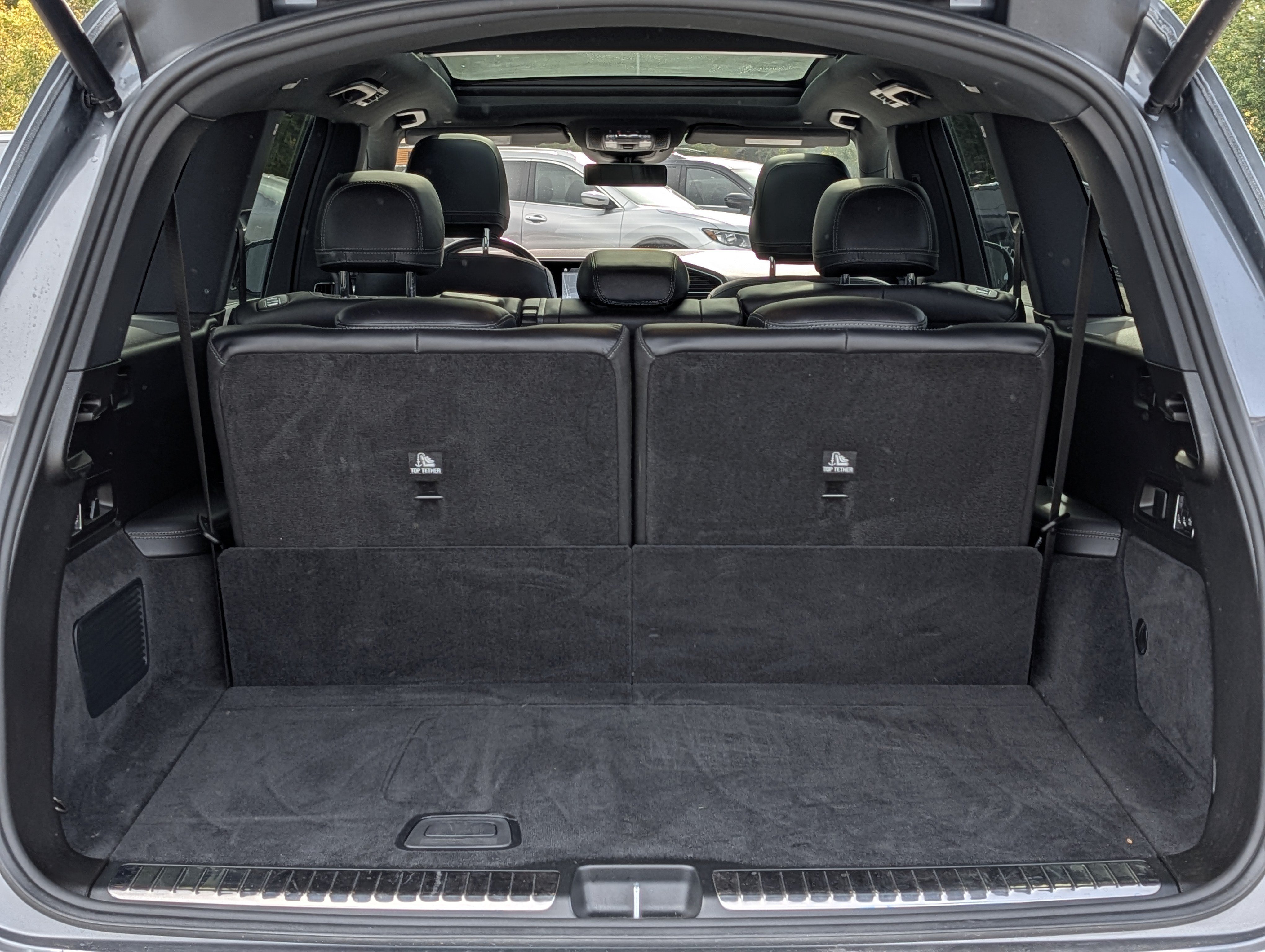 Used 2022 Mercedes-Benz GLS 450 4MATIC image 22