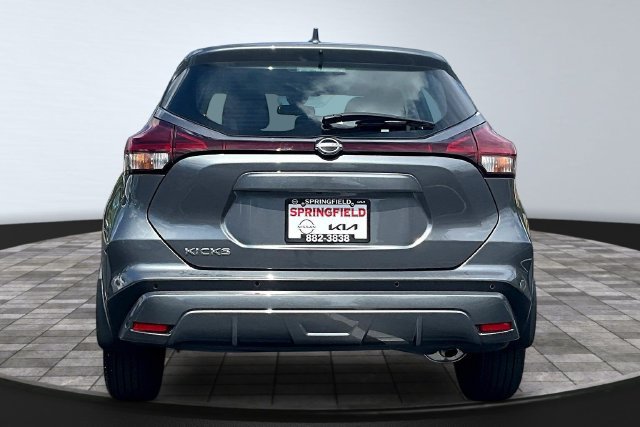 Used 2024 Nissan Kicks S FWD image 5
