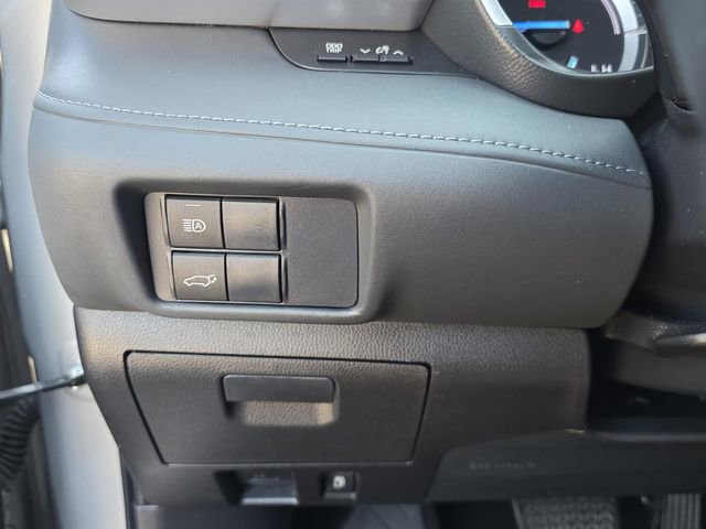 Used 2022 Toyota Highlander XLE image 27