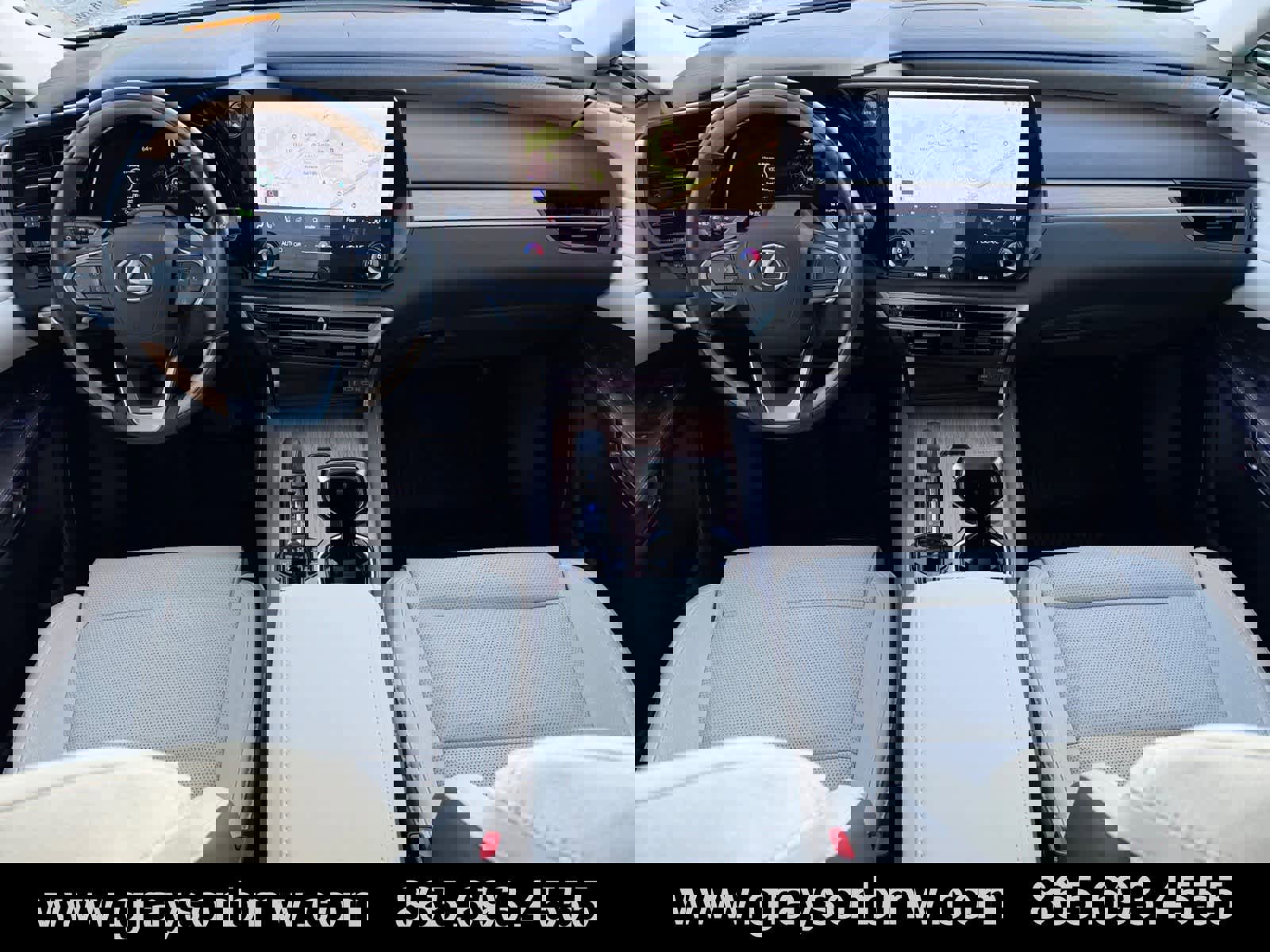 Used 2025 Lexus RX 450h Luxury w/ Convenience Package image 15