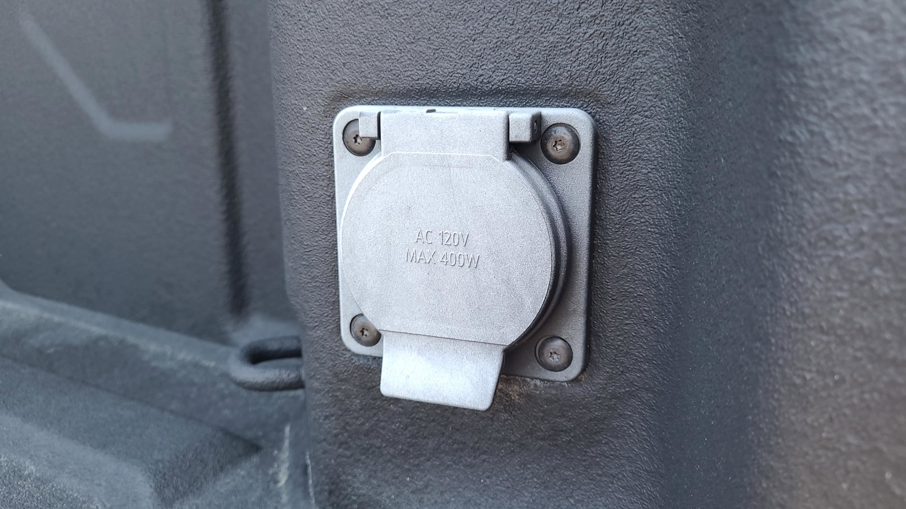 Used 2023 GMC Sierra 2500 Denali w/ Denali Black Diamond Edition AWD/4WD image 31