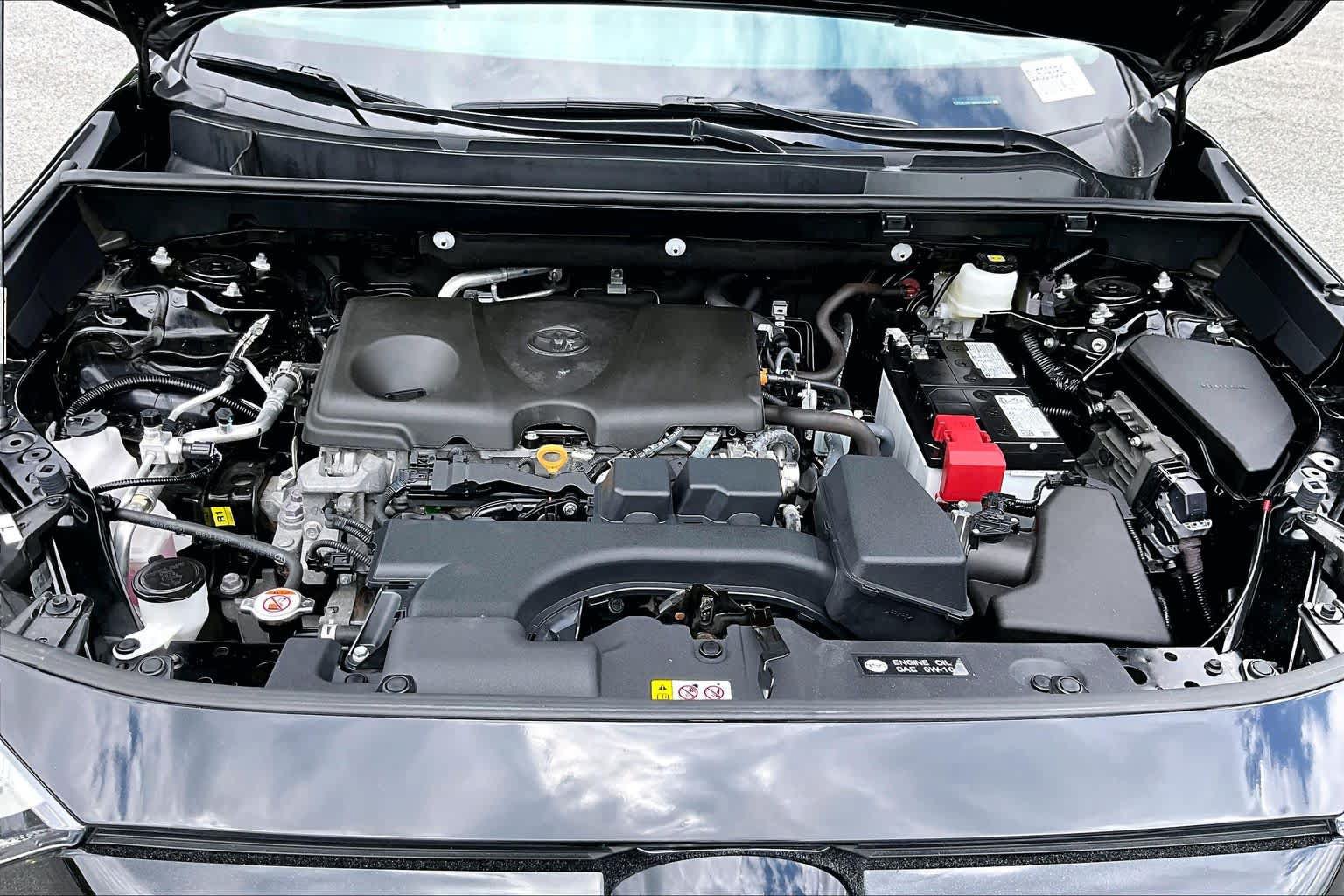 Used 2025 Toyota RAV4 LE AWD/4WD image 31