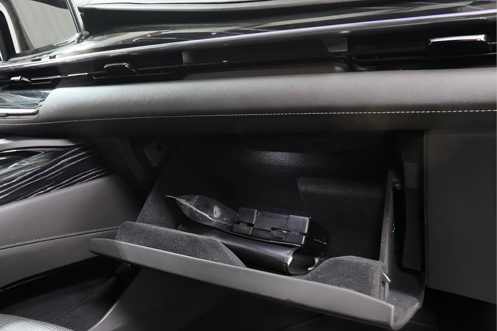 Used 2023 Cadillac Escalade Sport w/ Touring Package image 35