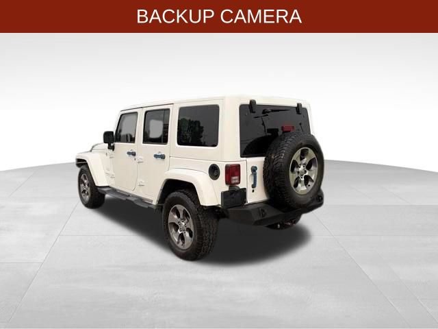Used 2017 Jeep Wrangler Unlimited Sahara w/ Max Tow Package AWD/4WD image 5
