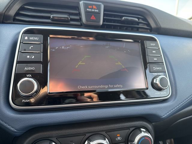 Used 2025 Nissan Versa SV image 53