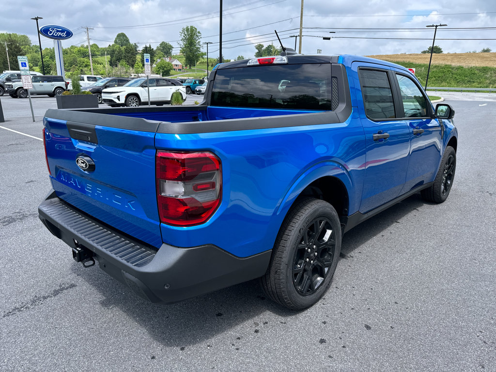 New 2025 Ford Maverick XLT w/ Black Appearance Package image 14
