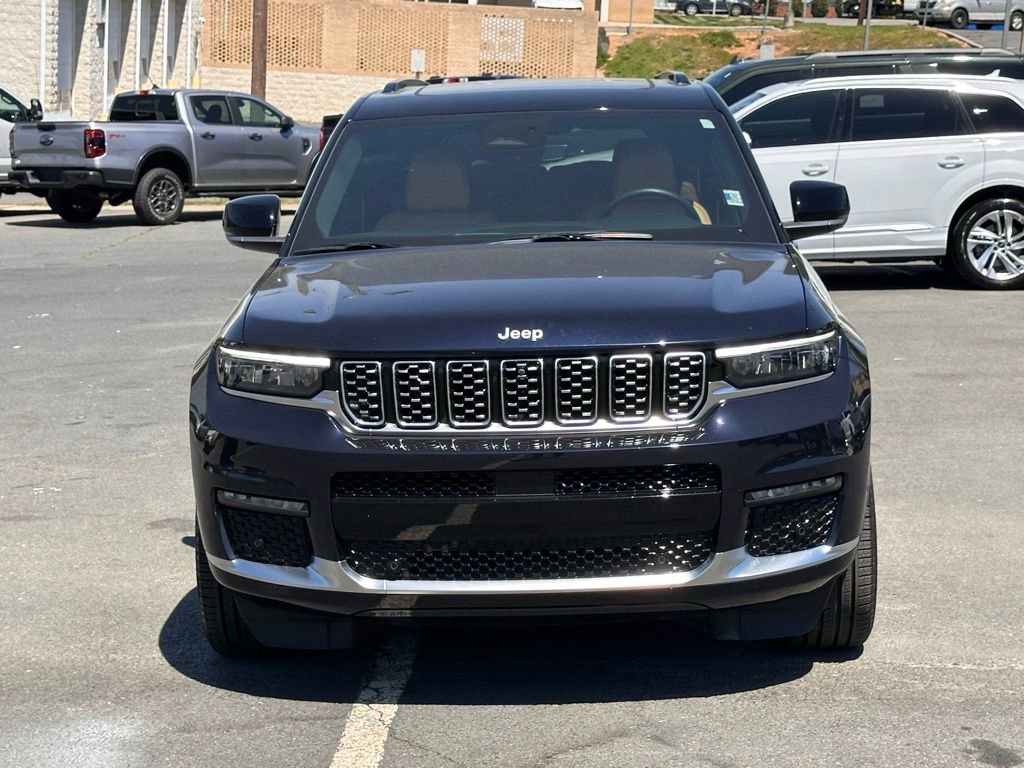 Used 2024 Jeep Grand Cherokee L Summit w/ Luxury Tech Group V image 13