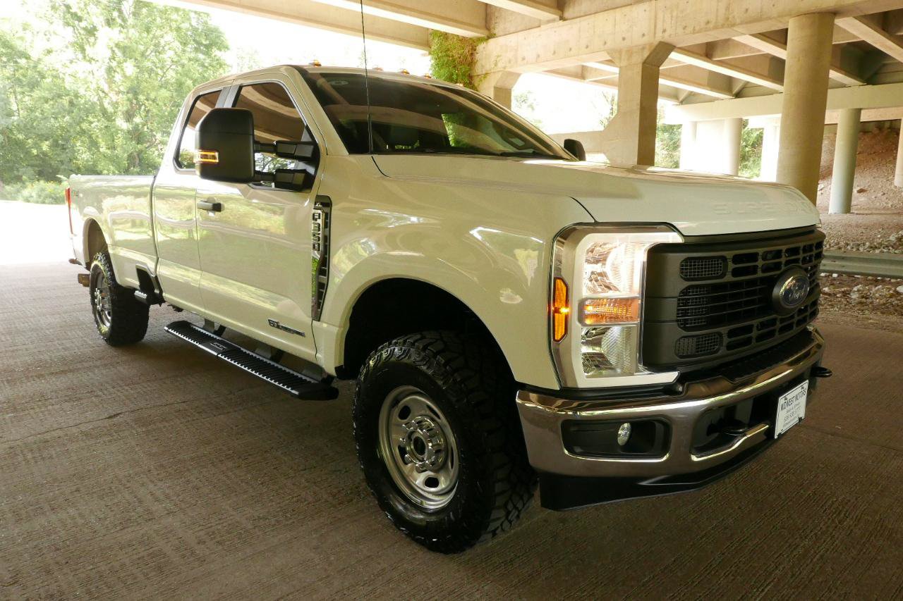 Used 2026 Ford F350 XL w/ XL Off-Road Package AWD/4WD image 23