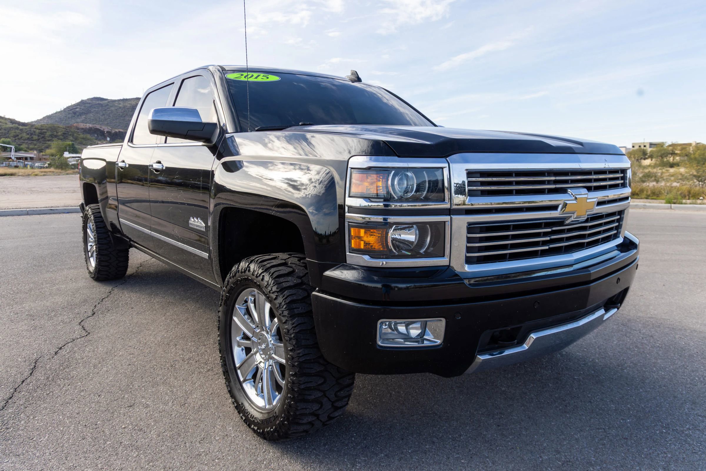 Used 2015 Chevrolet Silverado 1500 High Country image 9