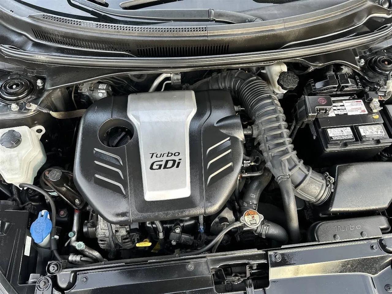 Used 2014 Hyundai Veloster Turbo image 22