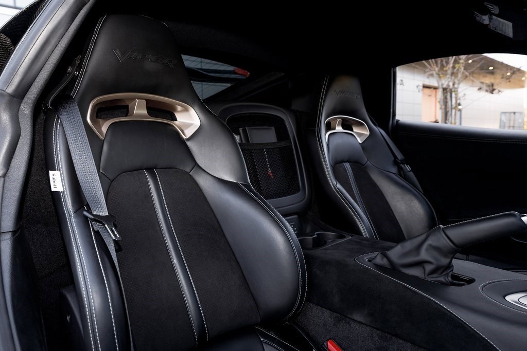 Used 2017 Dodge Viper GTC w/ ACR Package image 48