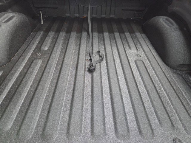 Used 2017 Ford F150 King Ranch w/ Equipment Group 601A Luxury AWD/4WD image 33