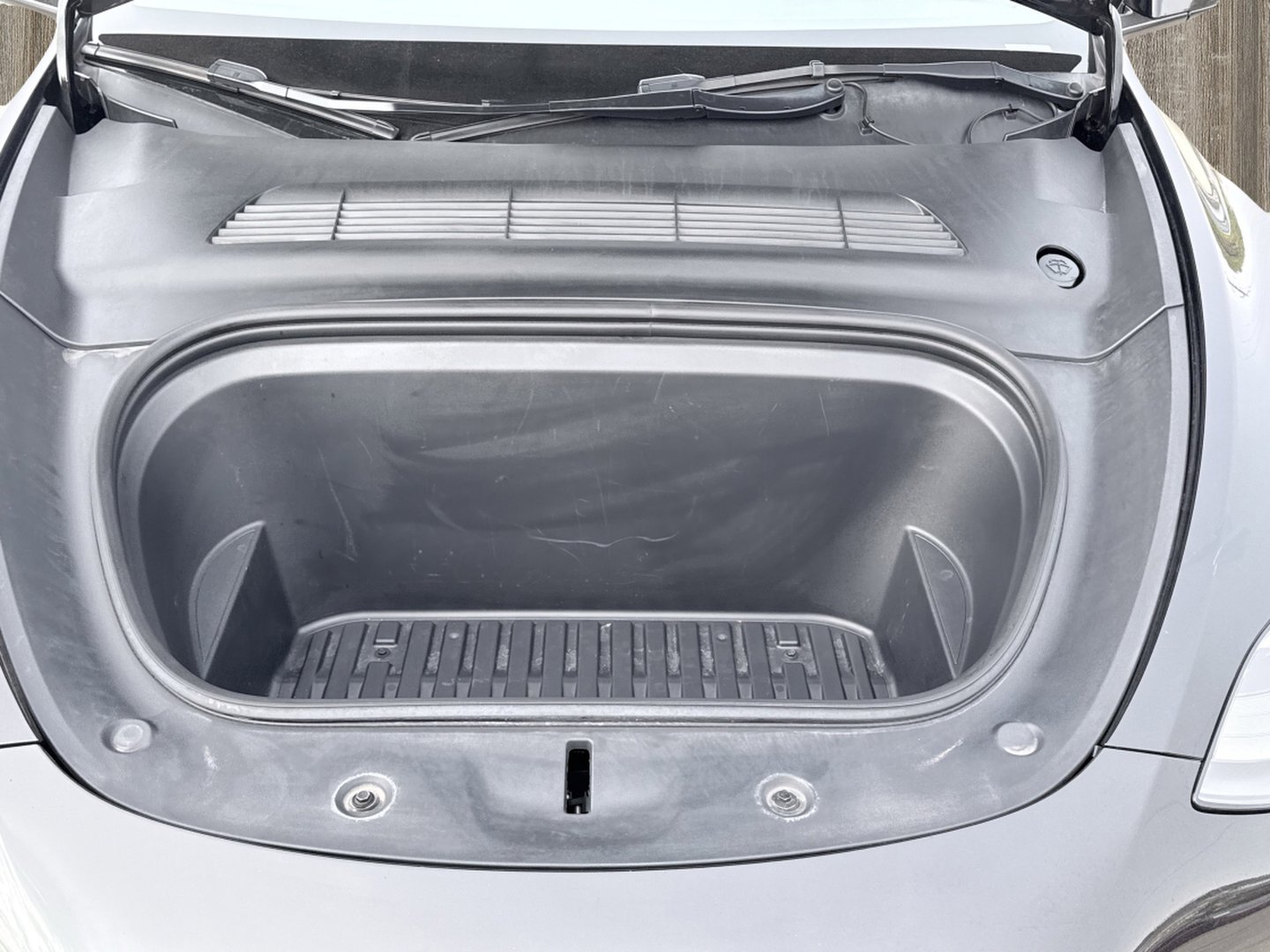 Used 2023 Tesla Model Y Performance image 16