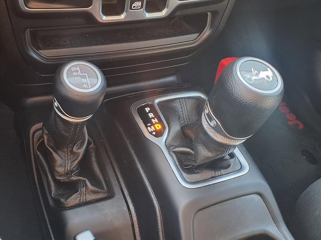 Used 2019 Jeep Wrangler Unlimited Sport image 9