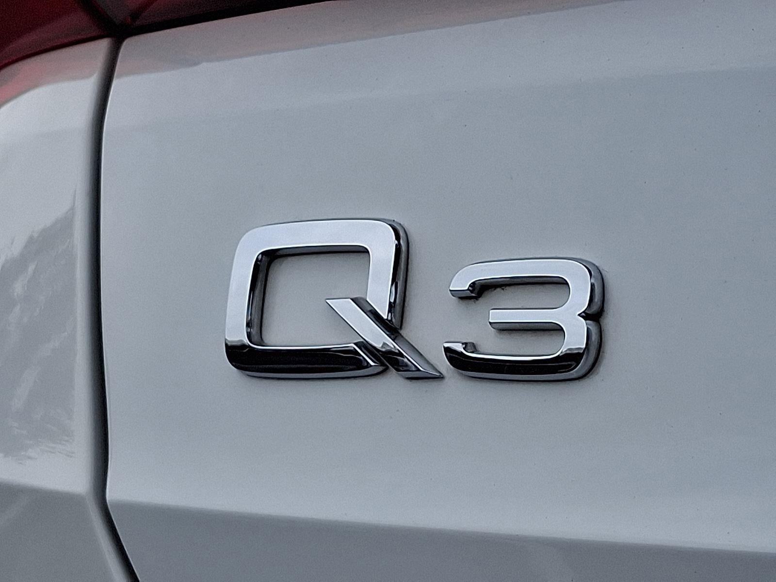 Used 2022 Audi Q3 2.0T Premium AWD/4WD image 32
