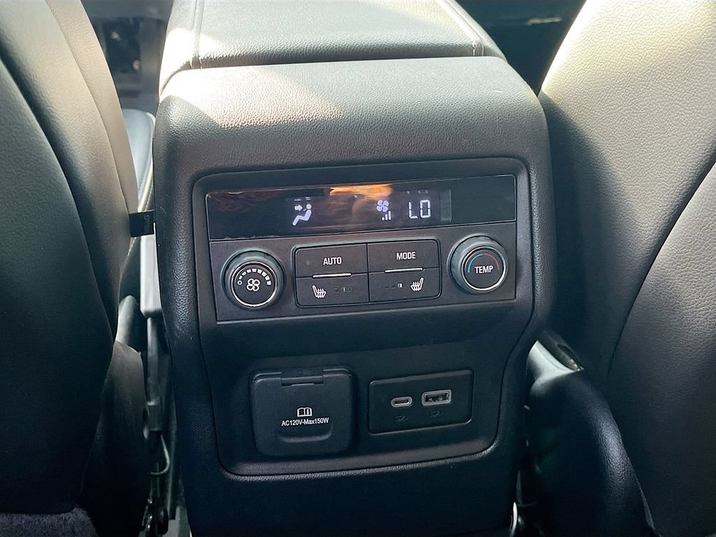 Used 2021 GMC Acadia Denali w/ Denali Technology Package FWD image 27