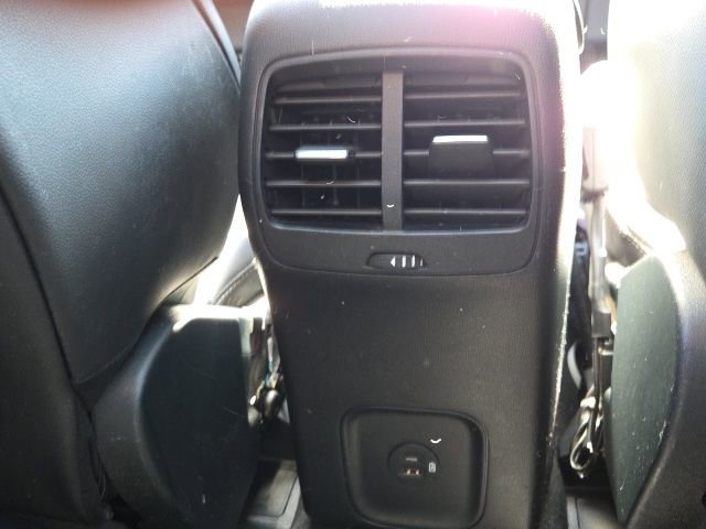 Used 2020 Ford Escape SE Sport image 19