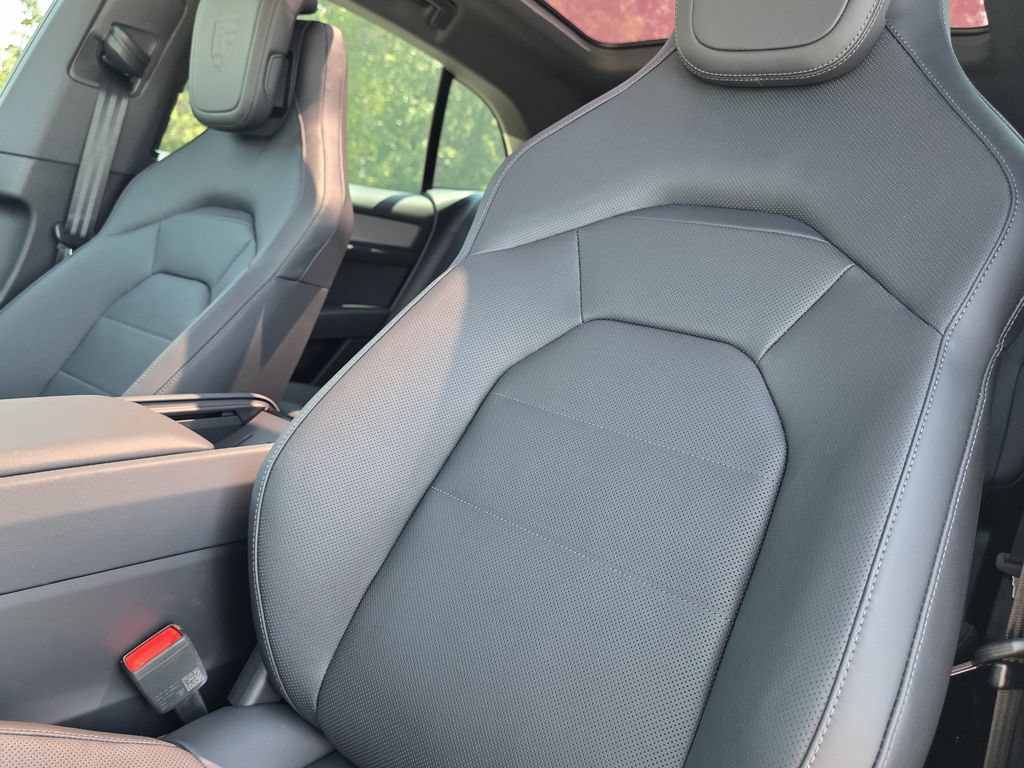New 2026 Porsche Cayenne Electric AWD/4WD image 5