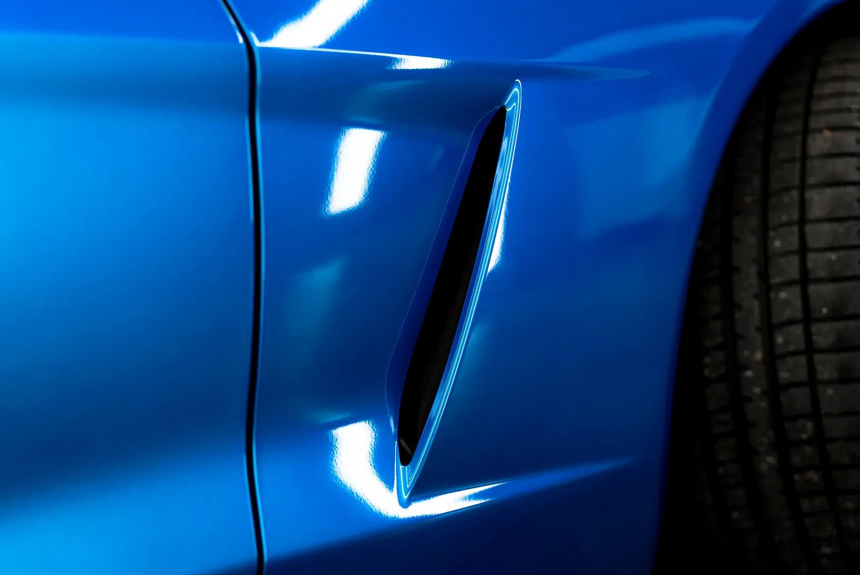 Used 2008 Chevrolet Corvette Coupe w/ Preferred Equipment Group image 46