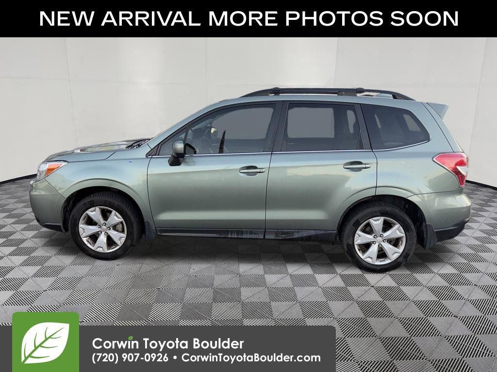 Used 2016 Subaru Forester 2.5i Limited AWD/4WD image 4