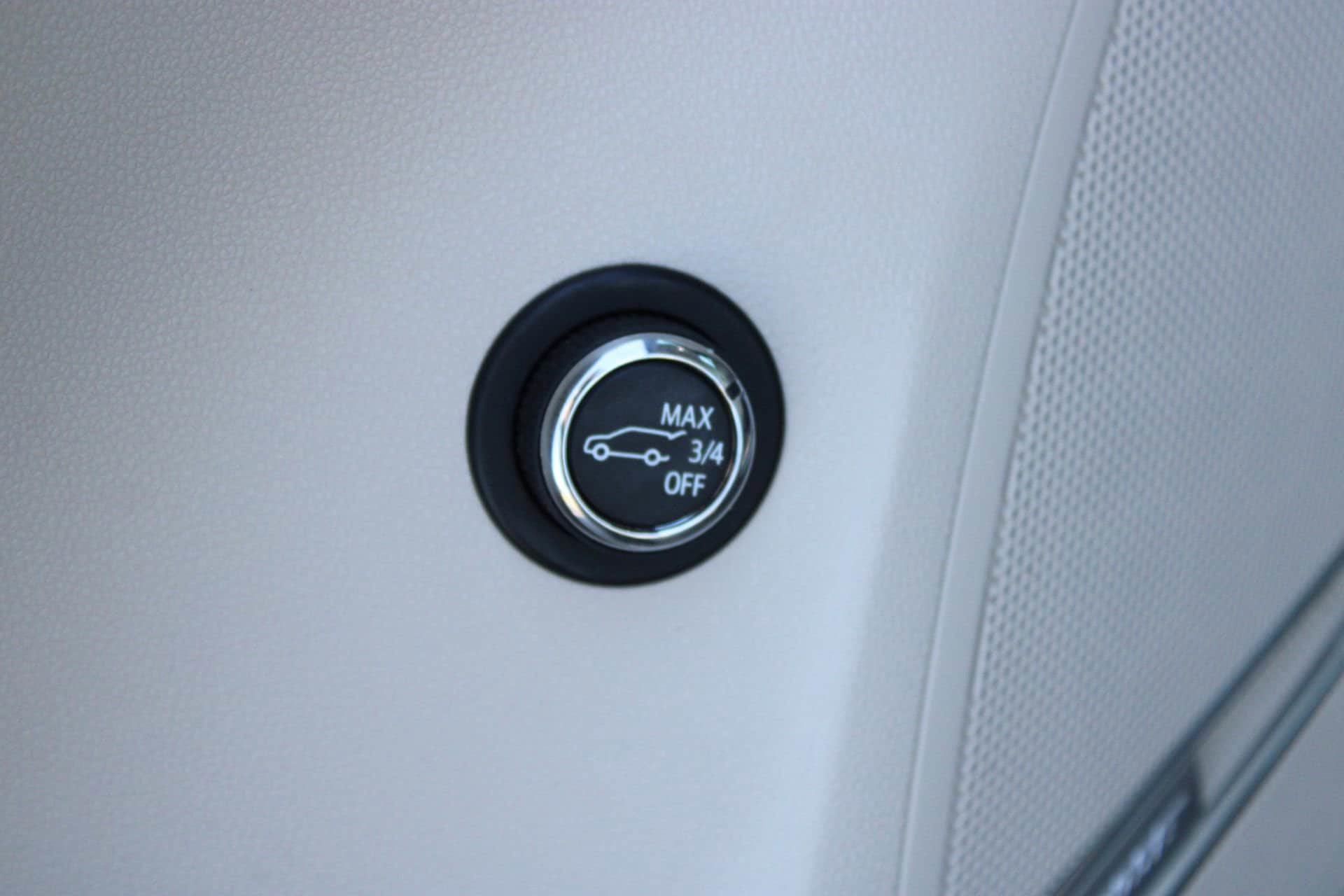 Used 2023 Buick Envision Avenir AWD/4WD image 13