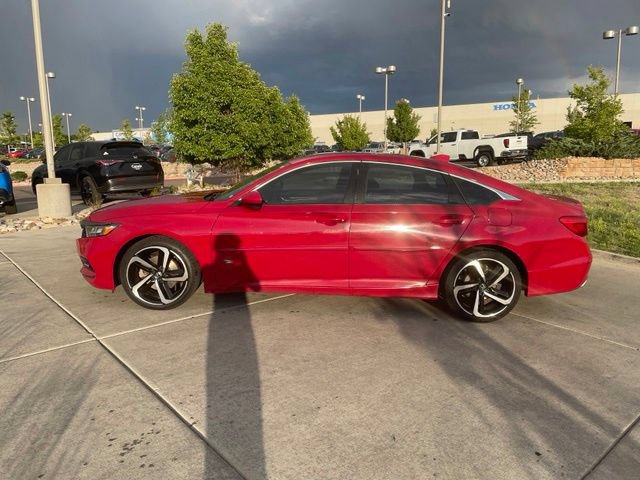 Used 2018 Honda Accord Sport image 4