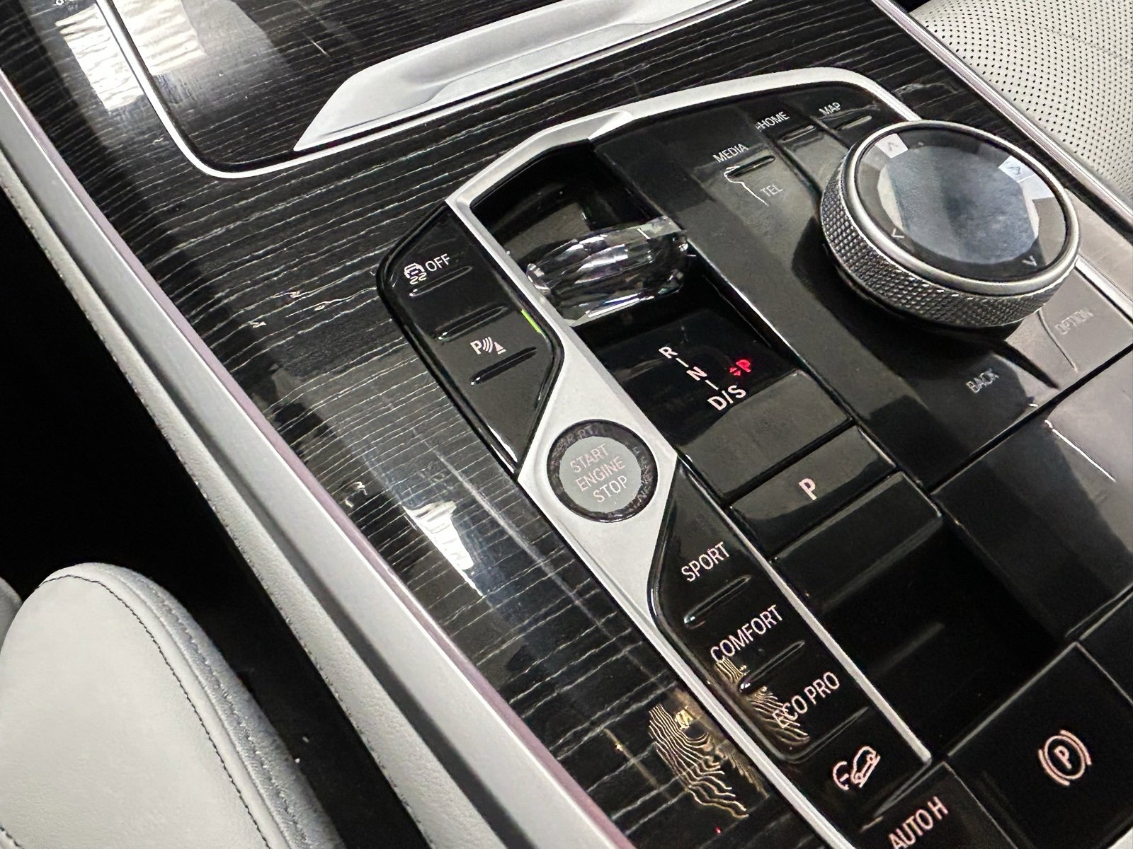 Used 2025 BMW X5 M60i image 21