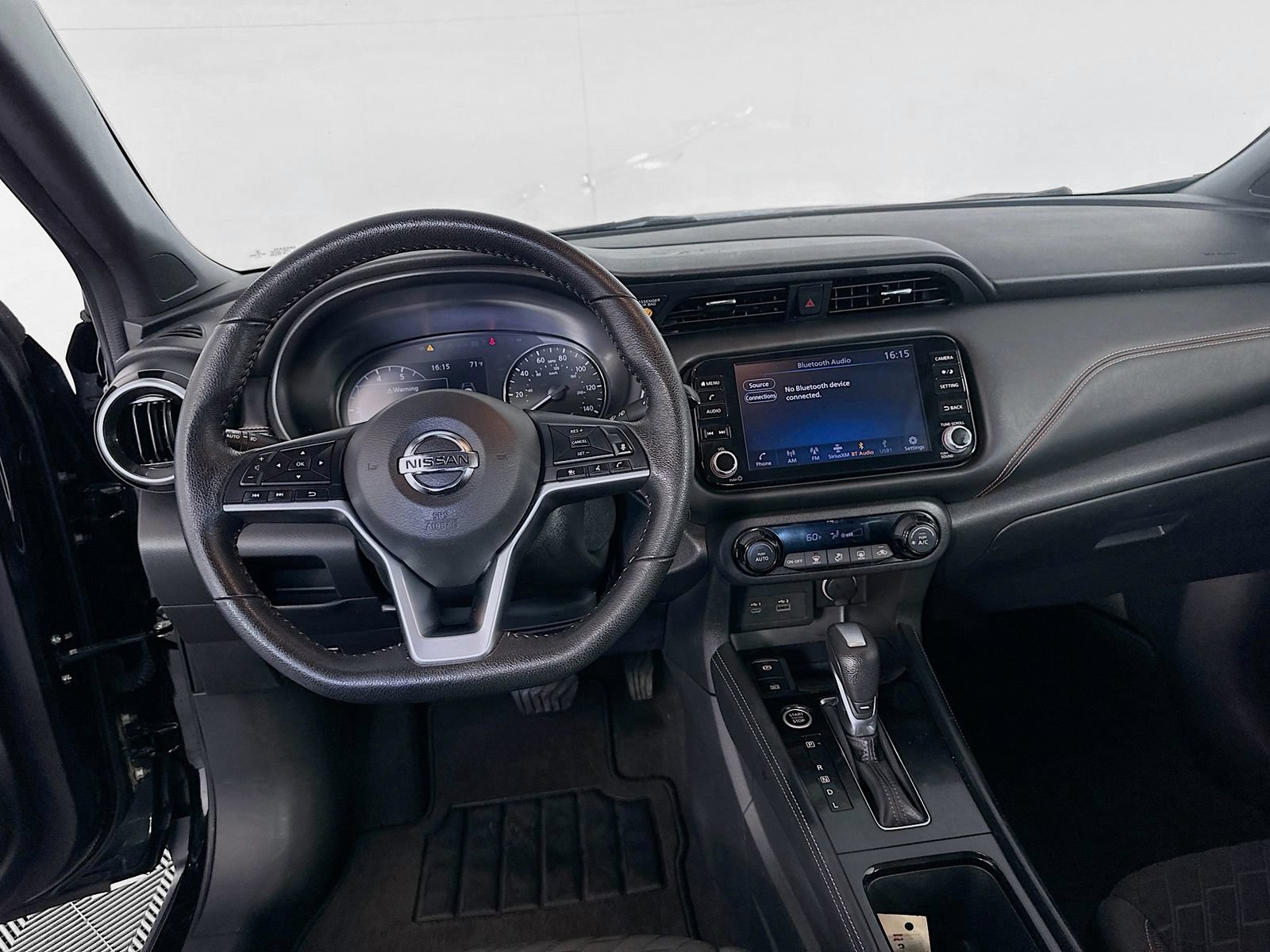 Used 2021 Nissan Kicks SR FWD image 20