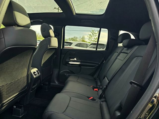 New 2026 Mercedes-Benz GLB 250 4MATIC image 21