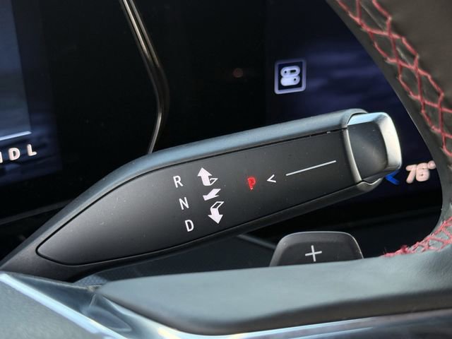 Certified 2025 Chevrolet Suburban RST image 21