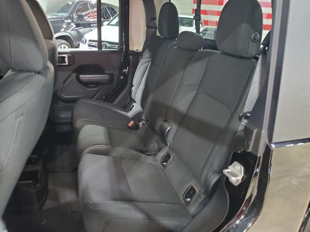 Used 2021 Jeep Gladiator Sport AWD/4WD image 22