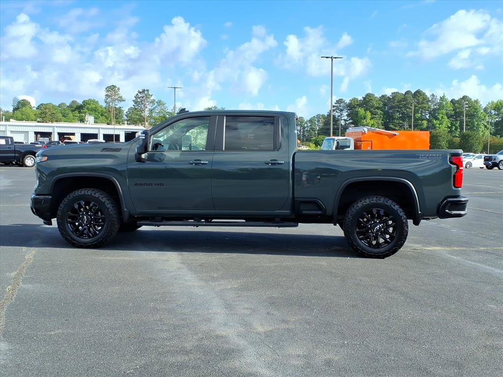 Used 2025 Chevrolet Silverado 2500 LT w/ Trail Boss Package AWD/4WD image 16