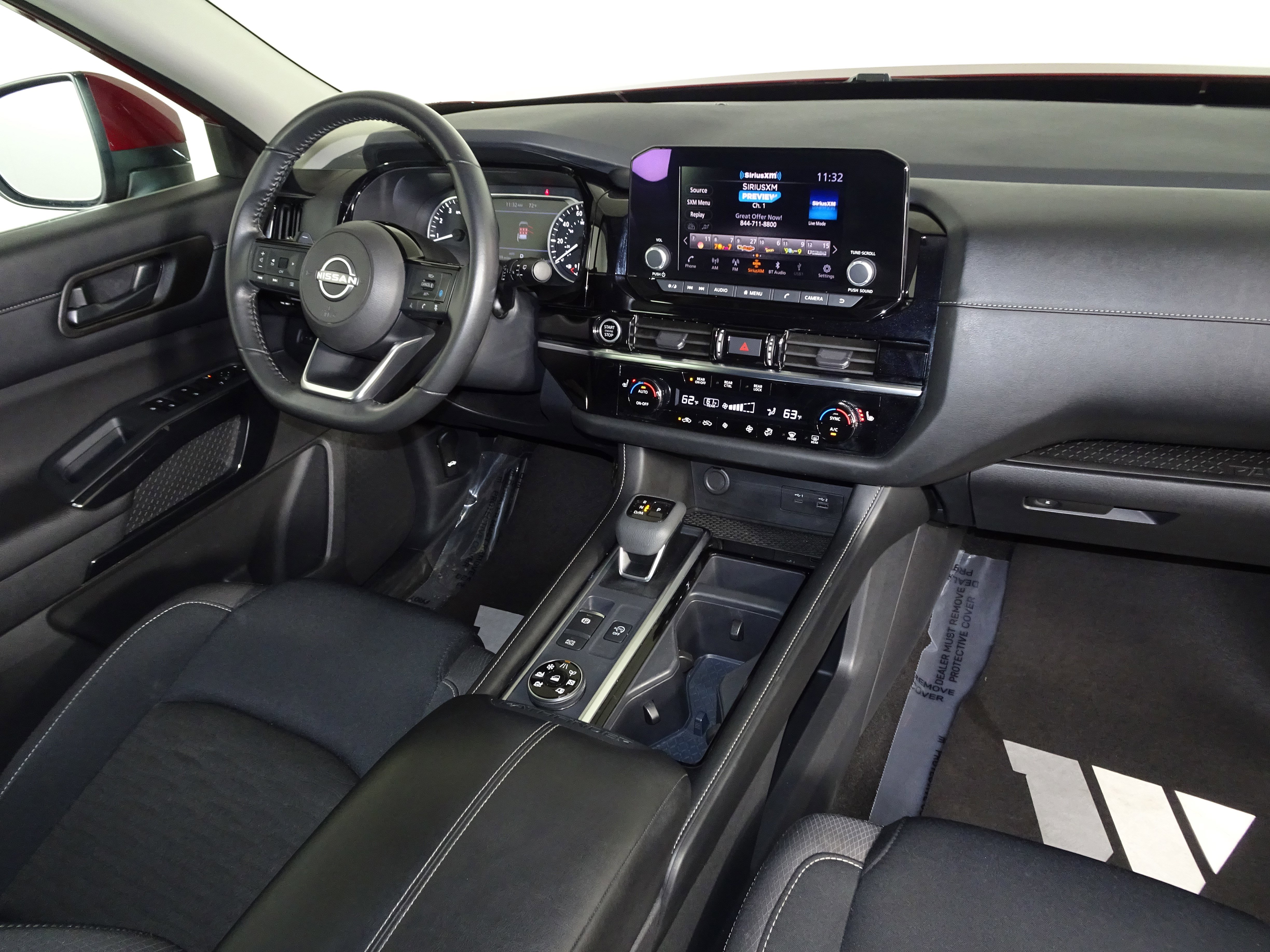 Used 2023 Nissan Pathfinder SV image 54