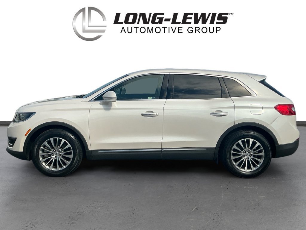 Used 2016 Lincoln MKX Select w/ Select Plus Package FWD image 2