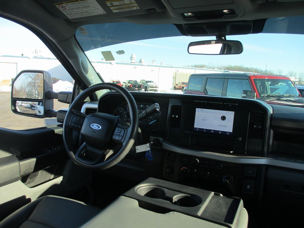 Used 2024 Ford F350 XL w/ Snow Plow Prep Package image 18