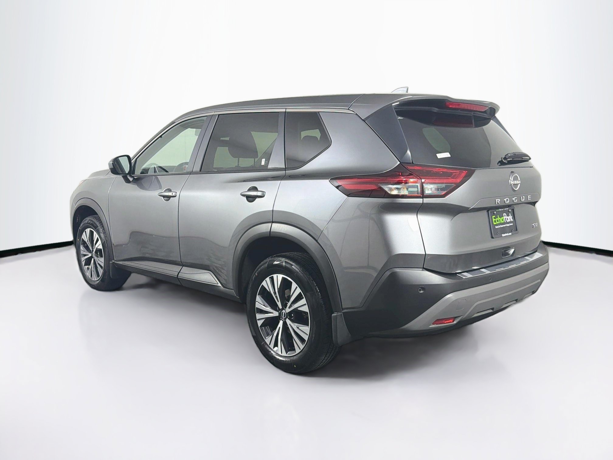 Used 2023 Nissan Rogue SV FWD image 5
