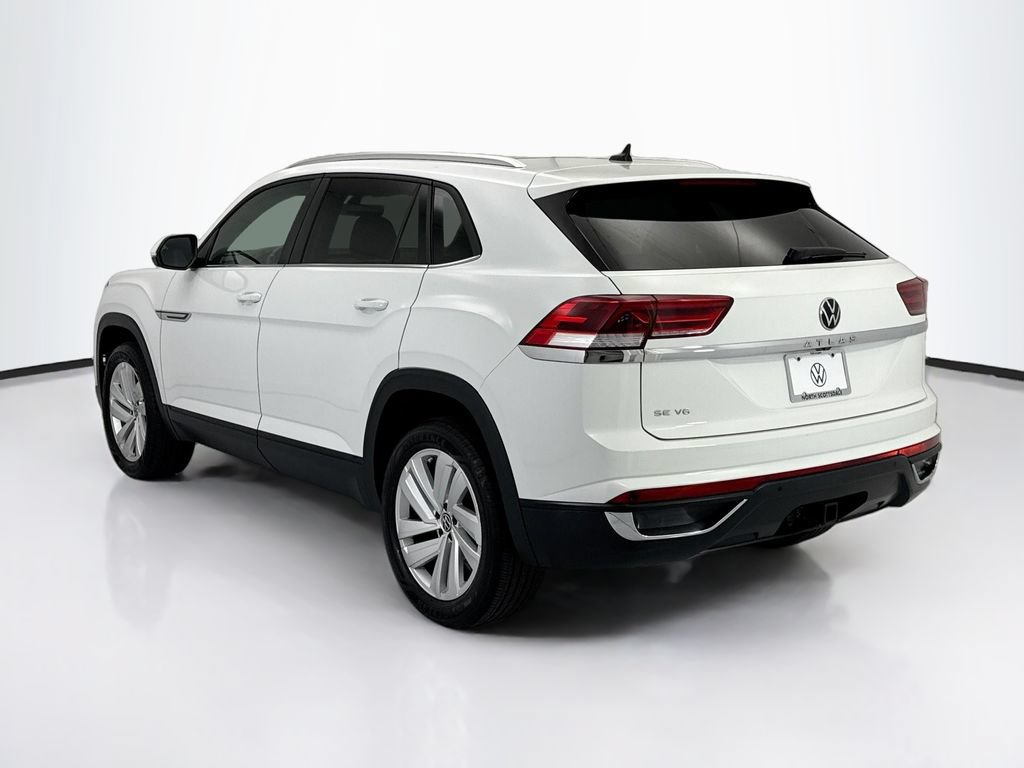 Certified 2023 Volkswagen Atlas Cross Sport SE w/ Panoramic Sunroof Package FWD image 7