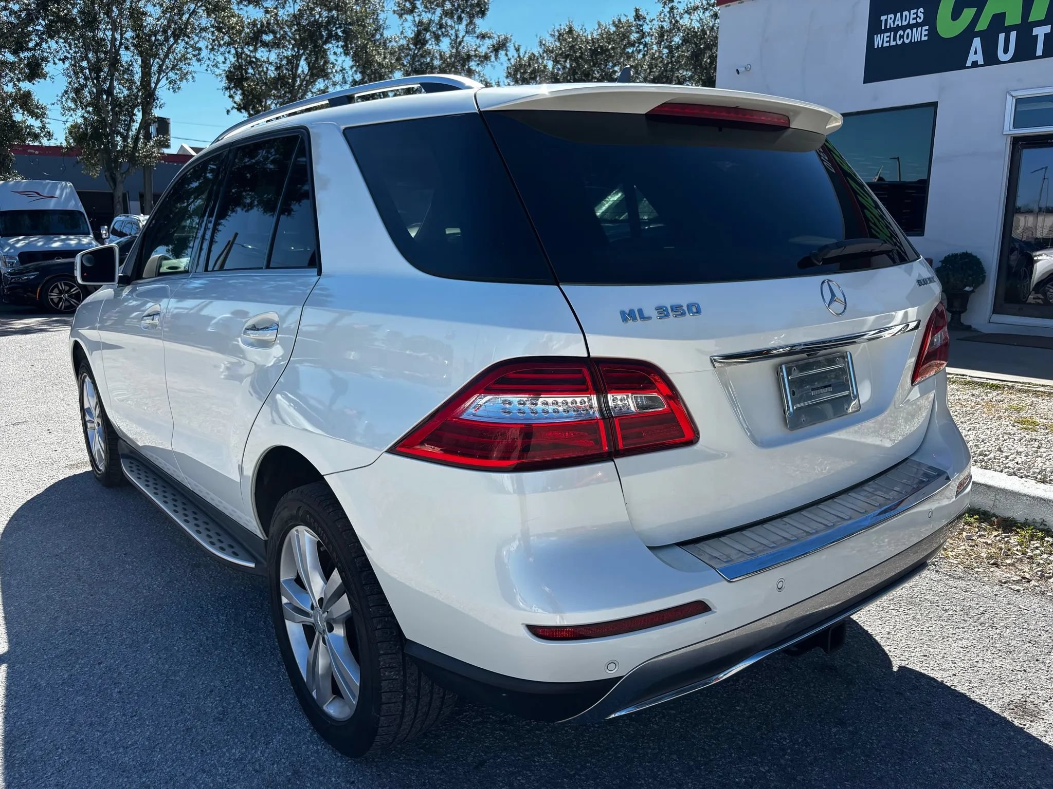 Used 2014 Mercedes-Benz ML 350 BlueTEC 4MATIC image 9