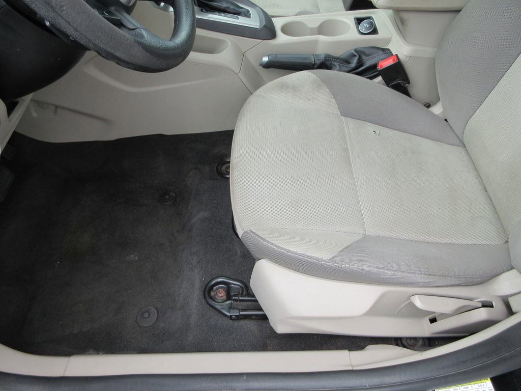 Used 2014 Ford Focus SE image 20