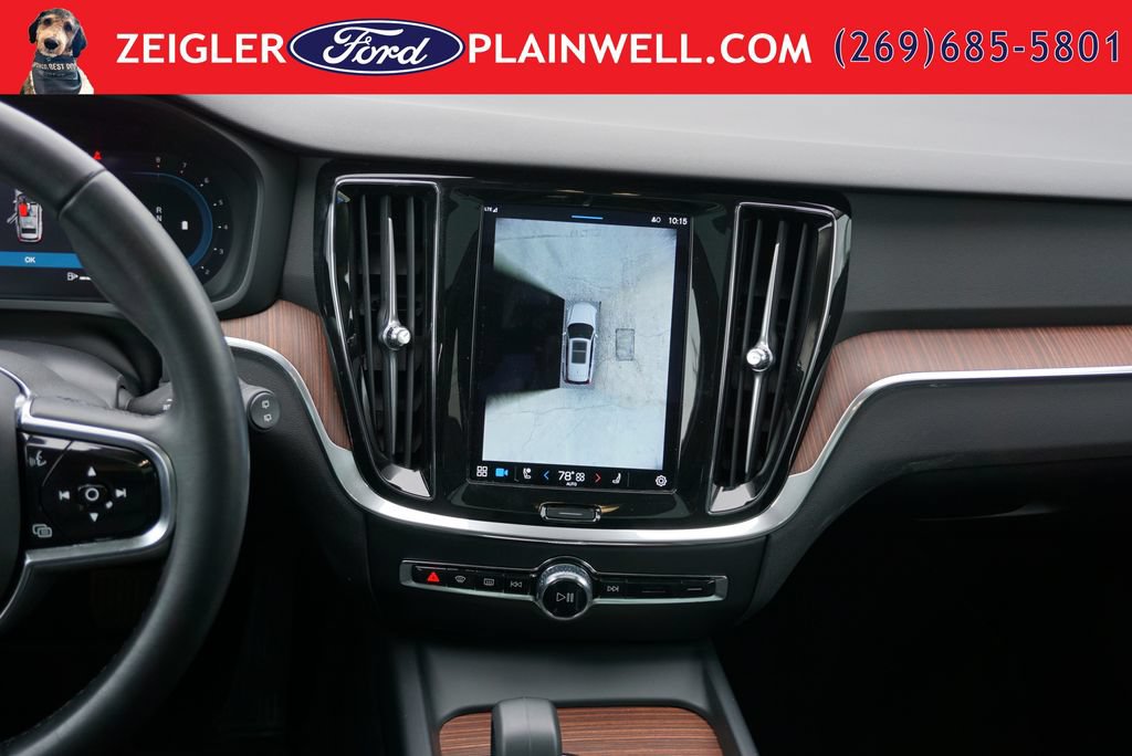 Used 2024 Volvo V60 B5 Cross Country Plus AWD/4WD image 16