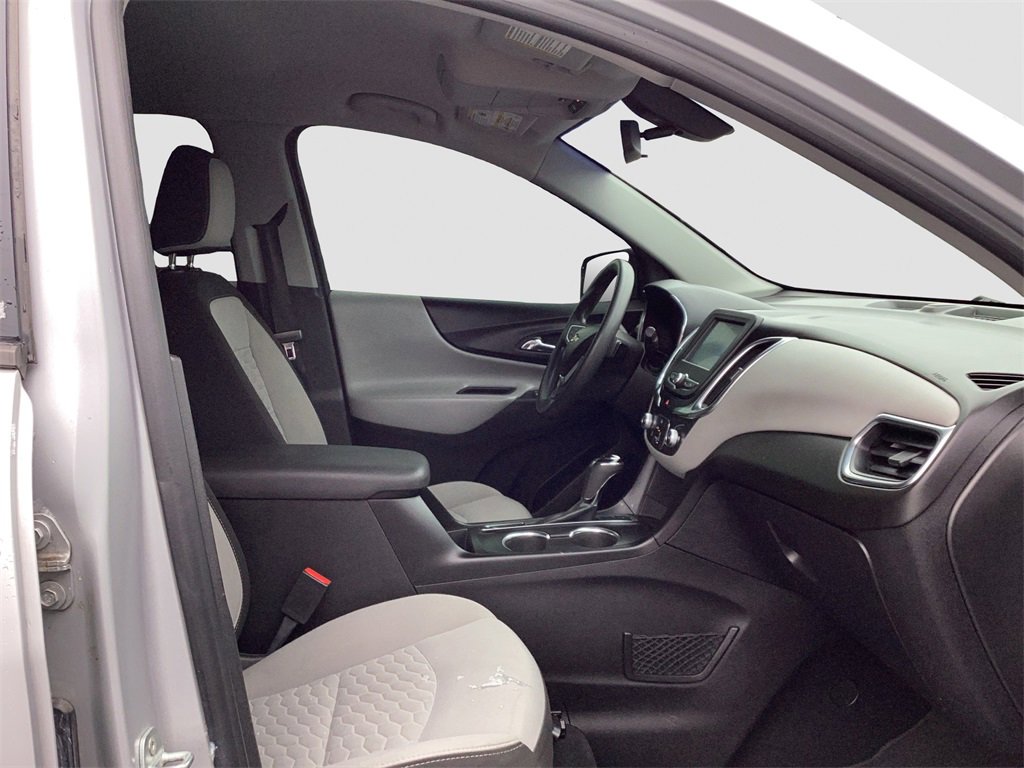 Used 2018 Chevrolet Equinox LS image 29