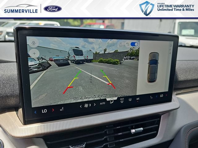 New 2026 Ford Explorer Active RWD image 29