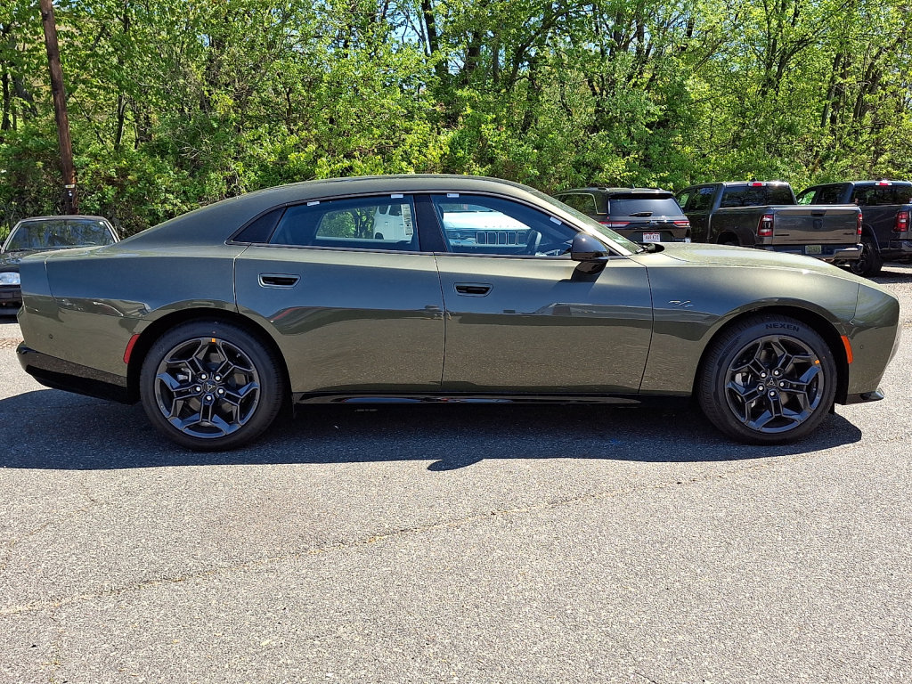 New 2026 Dodge Charger R/T w/ Driver Convenience Group AWD/4WD image 2