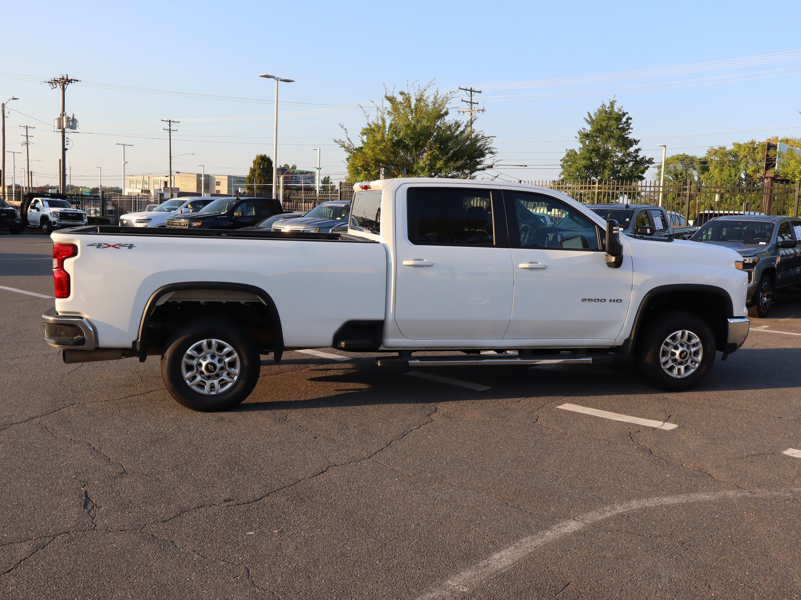 Used 2025 Chevrolet Silverado 2500 LT w/ Safety Package AWD/4WD image 11