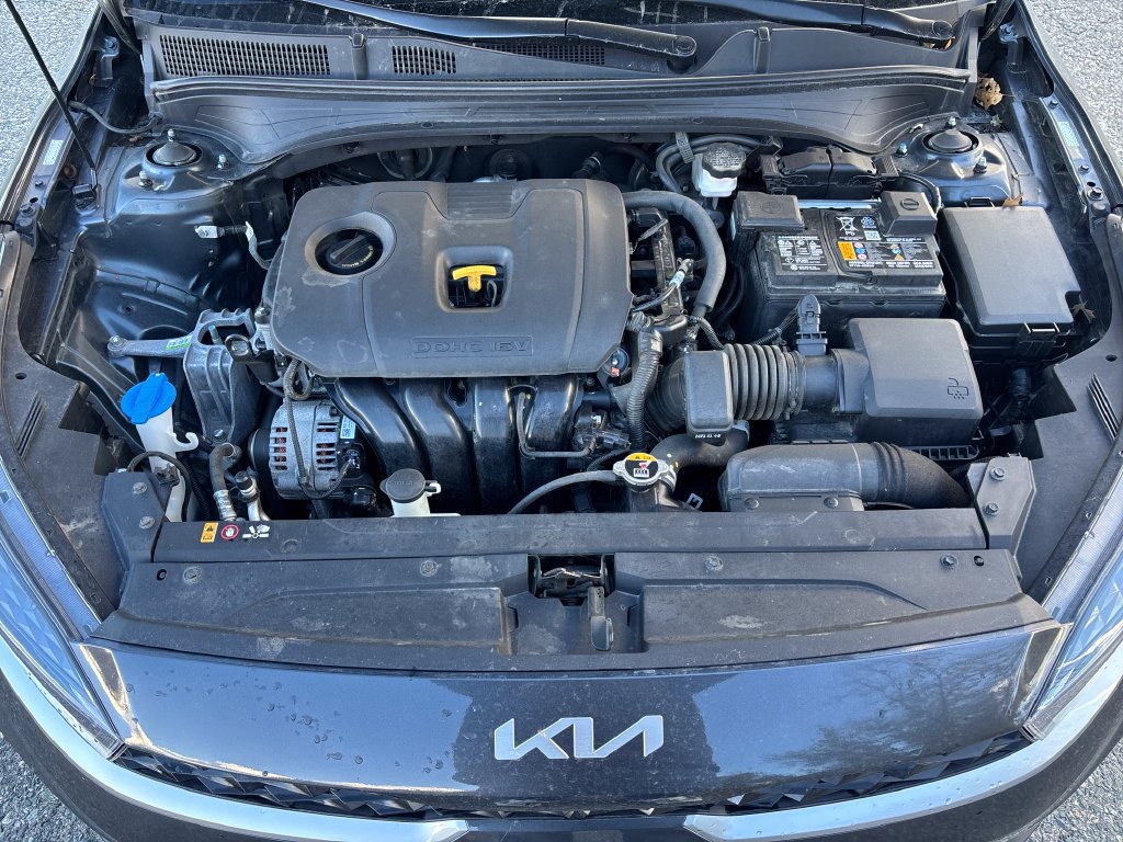 Certified 2023 Kia Forte LXS w/ LXS Technology Package FWD image 20