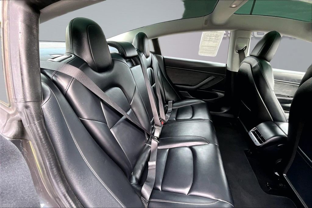 Used 2020 Tesla Model 3 Long Range AWD/4WD image 26