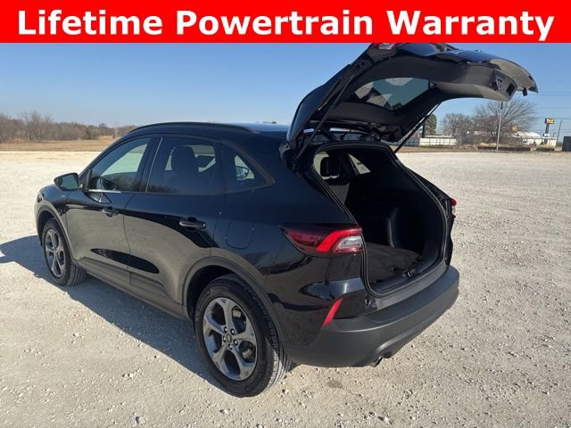Used 2025 Ford Escape ST-Line AWD/4WD image 4